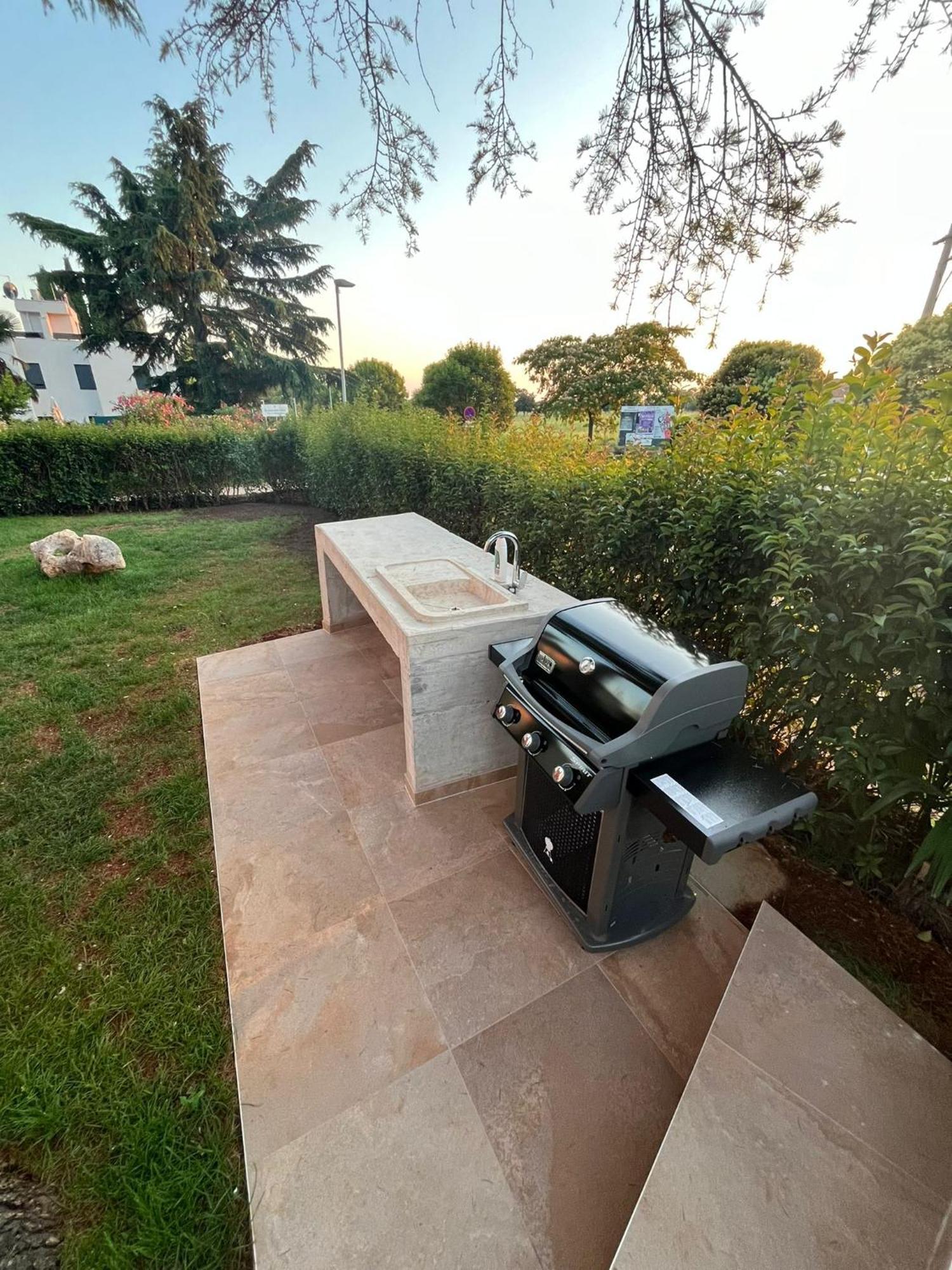 Valdora Luxury With Pool Novigrad Istria