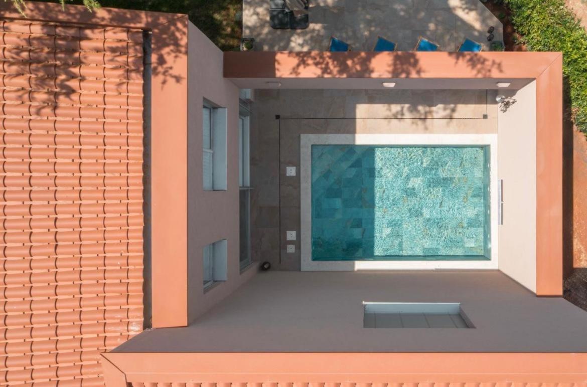 Valdora Luxury With Pool Vila